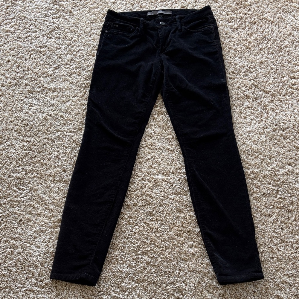 Joe’s Jeans Black Chelsea ankle Corduroy women’s size 26